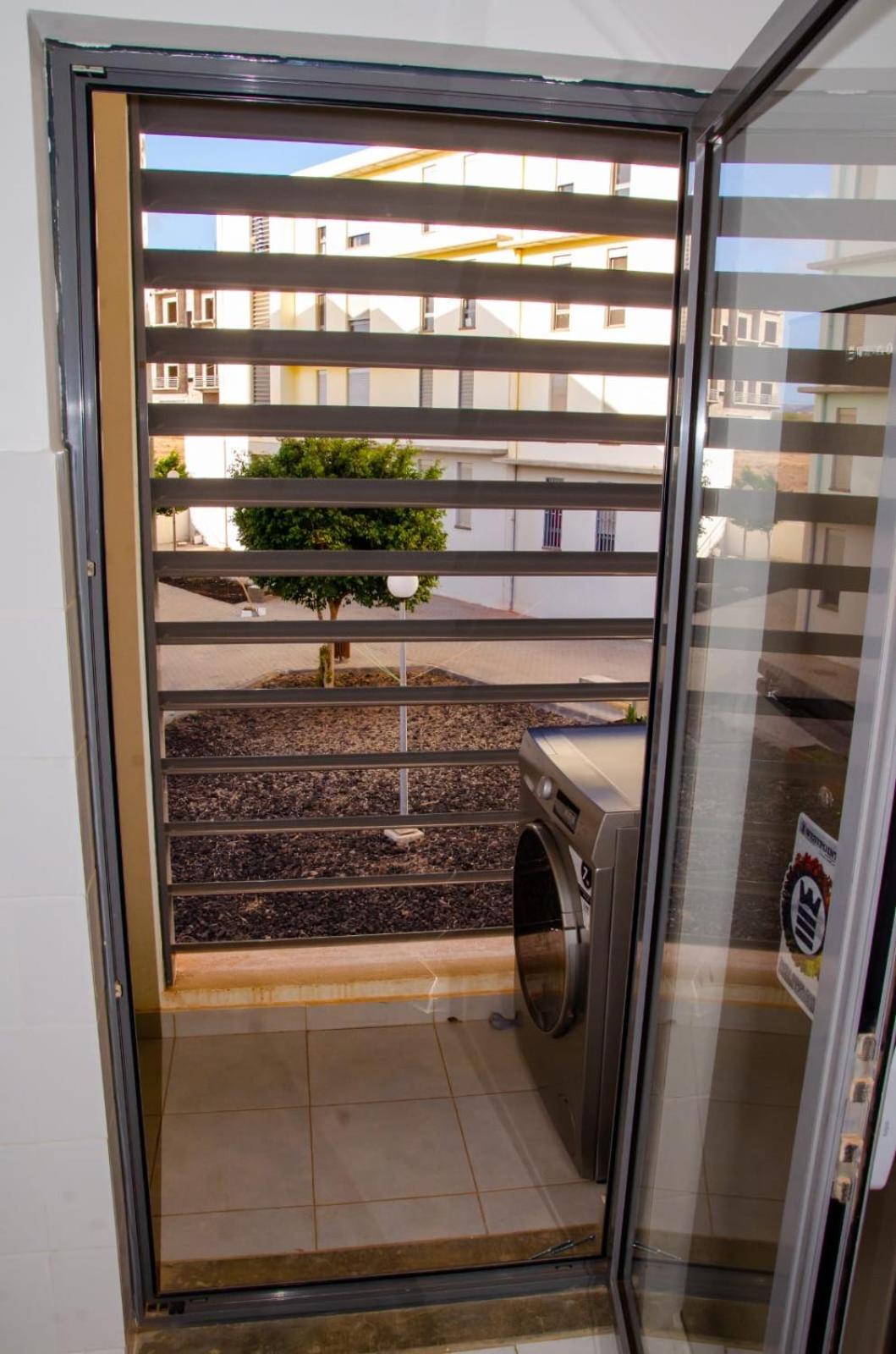 Apartamento T2 Equipado E Aconchegante. Прайя Экстерьер фото