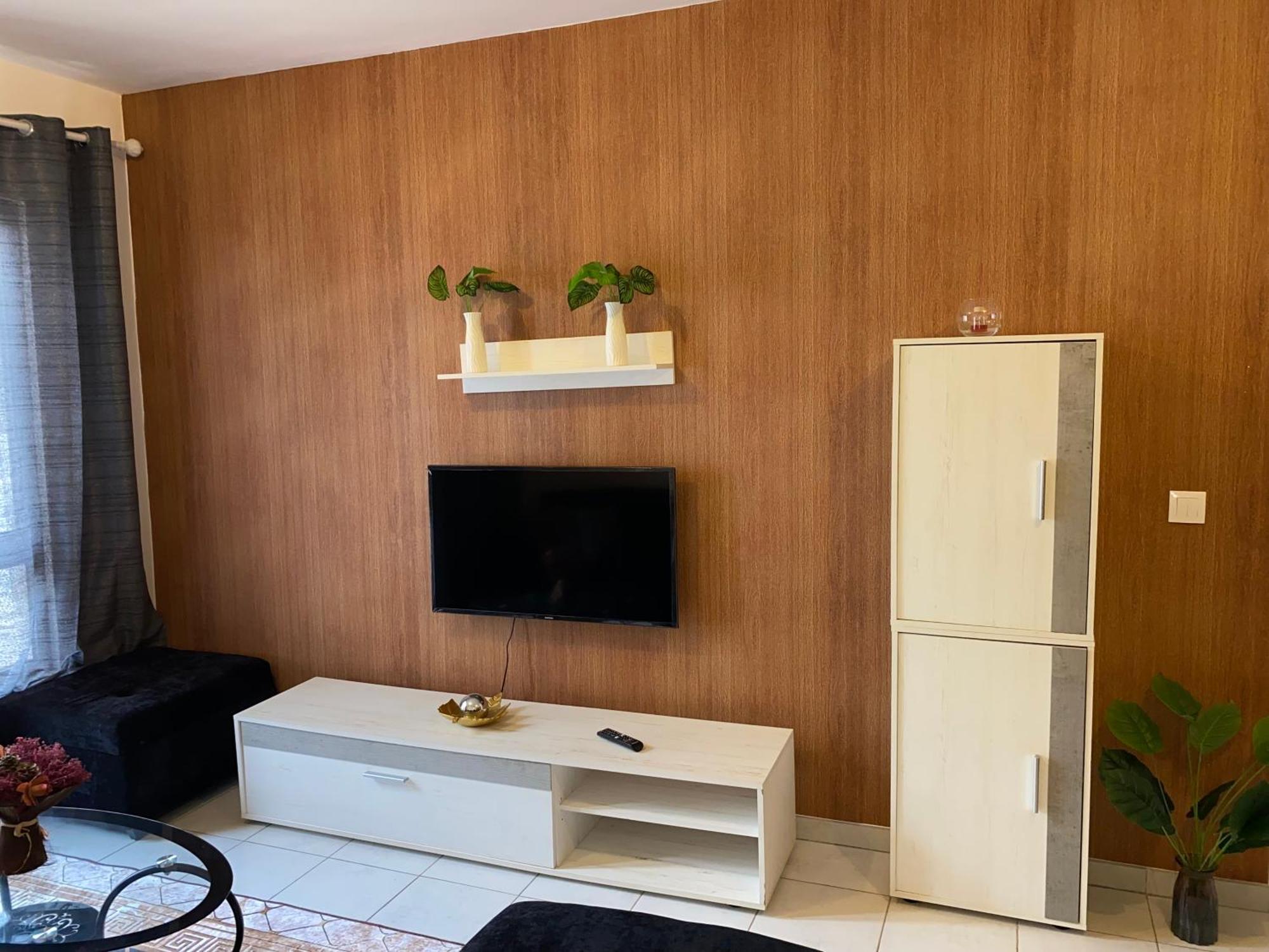 Apartamento T2 Equipado E Aconchegante. Прайя Экстерьер фото